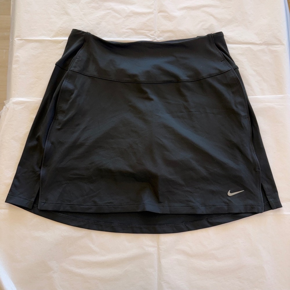 Nike Golf Skort Womens Medium Black NWT Dri-Fit Active Skirt CU9657-010
